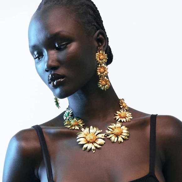 Zara Gold New Trend Sunflower Coins Suns Big Pin Drop Earrings or Necklace - Picture 6 of 16